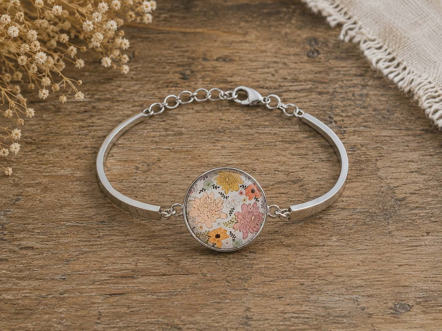 Bracelet